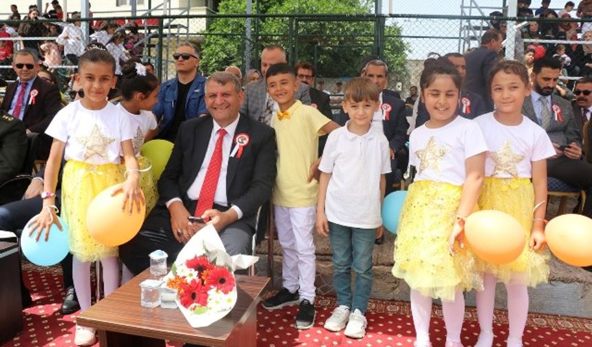 2025-2026 EĞİTİM-ÖĞRETİM YILI TÜM ÖĞRENCİ, ÖĞRETMEN VE VELİLERİMİZE HAYIRLI OLSUN!