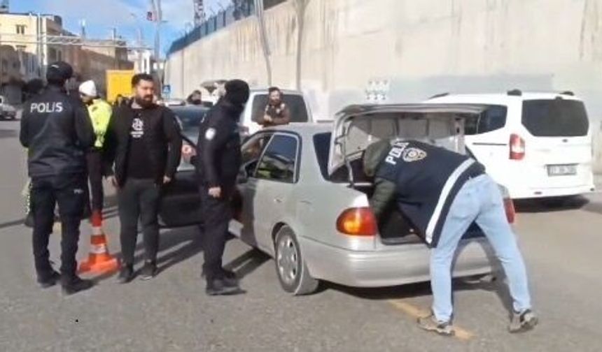 Vali Şıldak "İlimizin Huzur ve Güvenliği İçin Polisimiz Denetim ve Uygulamalarını Sürdürüyor"