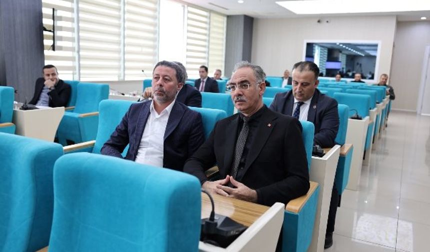 Başkan Kuş "Şehrimiz ve ilçelerimiz adına alınan kararların hayırlara vesile olmasını temenni ediyorum."