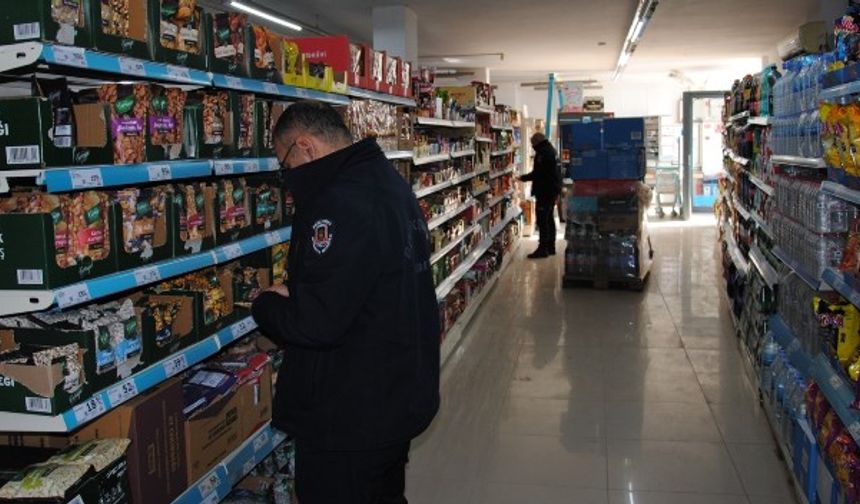 BÜYÜKŞEHİR, 4 MİLYON TL’LİK TARİHİ GEÇMİŞ GIDAYI TOPLATTI