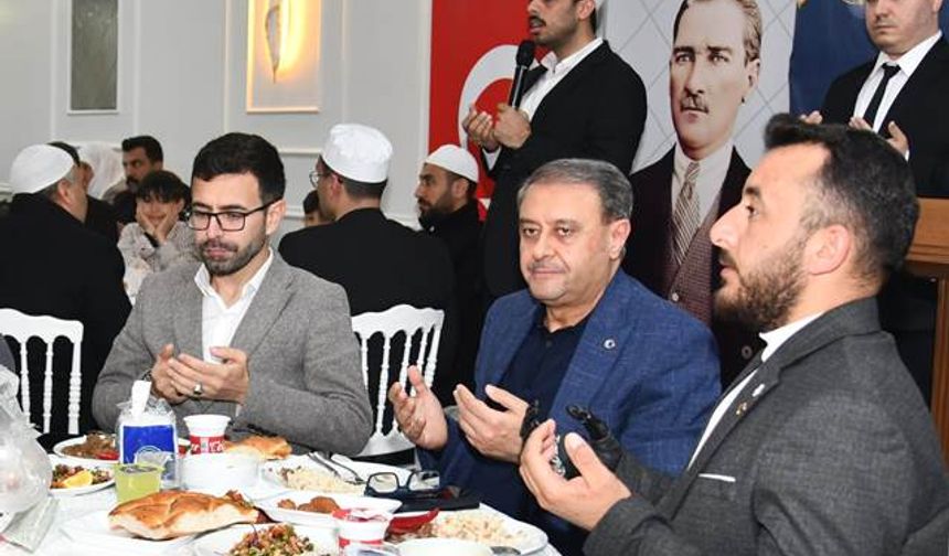 VALİ ŞILDAK  İFTARDA CEYLANPINARLILARLA BULUŞTU