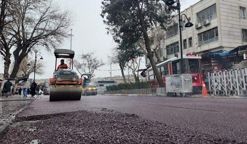 DİVANYOLU’NDA İKİNCİ ETAP ASFALT ÇALIŞMALARI TAMAMLANDI