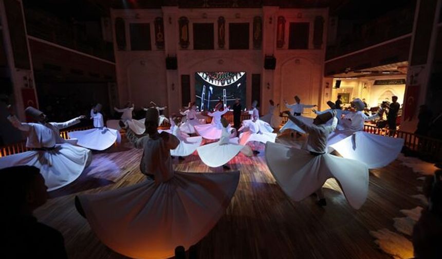 HALİLİYE’DE ENDERUN USULÜ TERAVİH GELENEĞİ YAŞATILDI