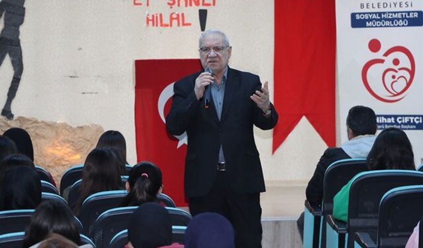 KARAKÖPRÜ’DE 2 BİN 750 ÖĞRENCİYE SEMİNER