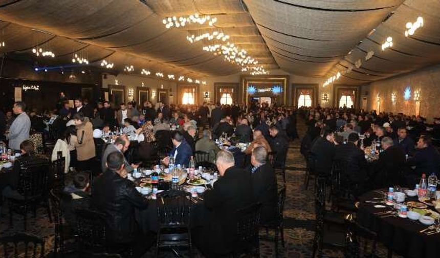 SUAT KILIÇ: KARAKÖPRÜ’DE BAŞARILI BİR BELEDİYECİLİK GÖRÜYORUM