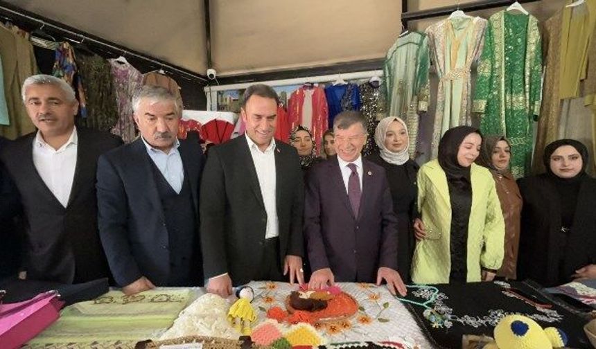 EYYÜBİYELİ KURSİYERLERİN ESERLERİ BÜYÜK BEĞENİ KAZANDI