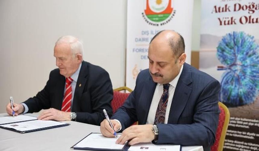 BAŞKAN GÜLPINAR: “İNSAN HAYATINA DOKUNAN HER HİZMET DEĞERLİDİR”