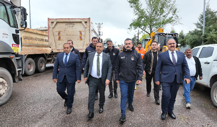 BÜYÜKŞEHİR, BİRECİK’TE AFETİN YARALARINI HIZLI BİR ŞEKİLDE SARIYOR