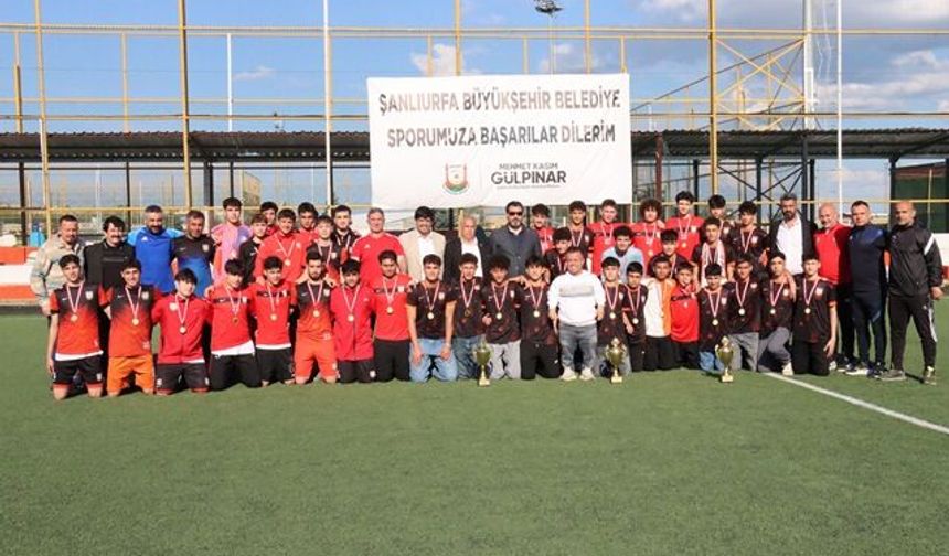 BÜYÜKŞEHİR BELEDİYESPOR’DAN 3 KATEGORİDE ŞAMPİYONLUK