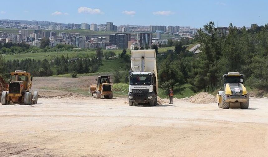 BÜYÜKŞEHİR, ŞEHİR HASTANESİ ULAŞIM AĞINI GENİŞLETİYOR