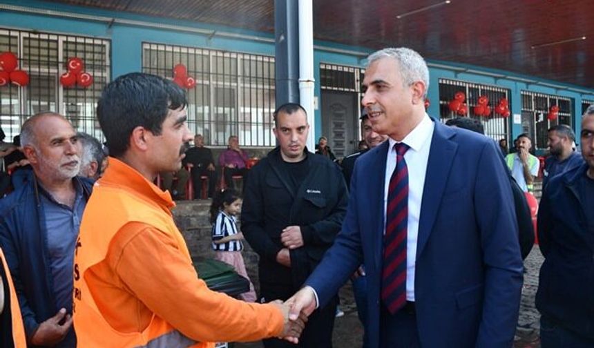 Siverek Belediyesi'nde 1 Mayıs programı düzenlendi