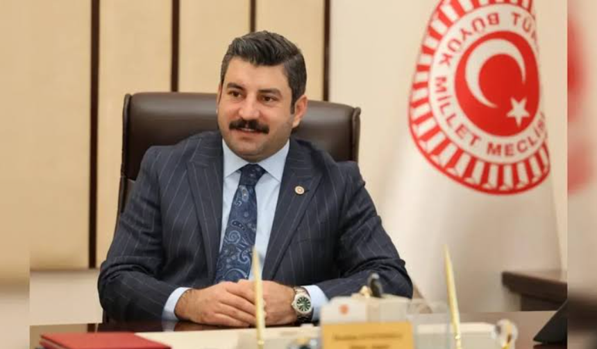 Şanlıurfa'da Hizmet Geleneği Sürüyor: İbrahim Eyyüpoğlu, Seydi Amca'nın İzinden Yürümeye Devam Ediyor