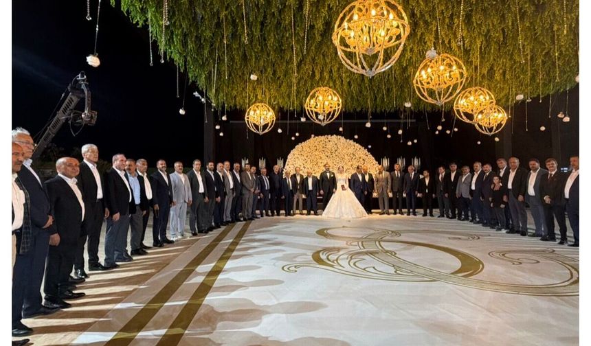 Şanlıurfa Protokolünü Buluşturan Düğün: Atilla ve Kahraman Ailelerinin Mutlu Günü