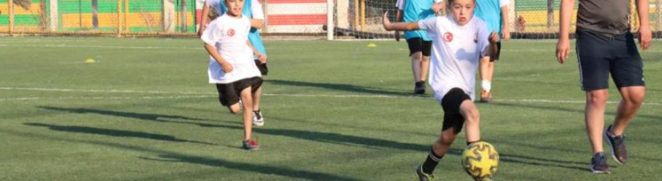 Şanlıurfa Büyükşehir Belediyesi Yaz Futbol Kursları Kapılarını Açtı