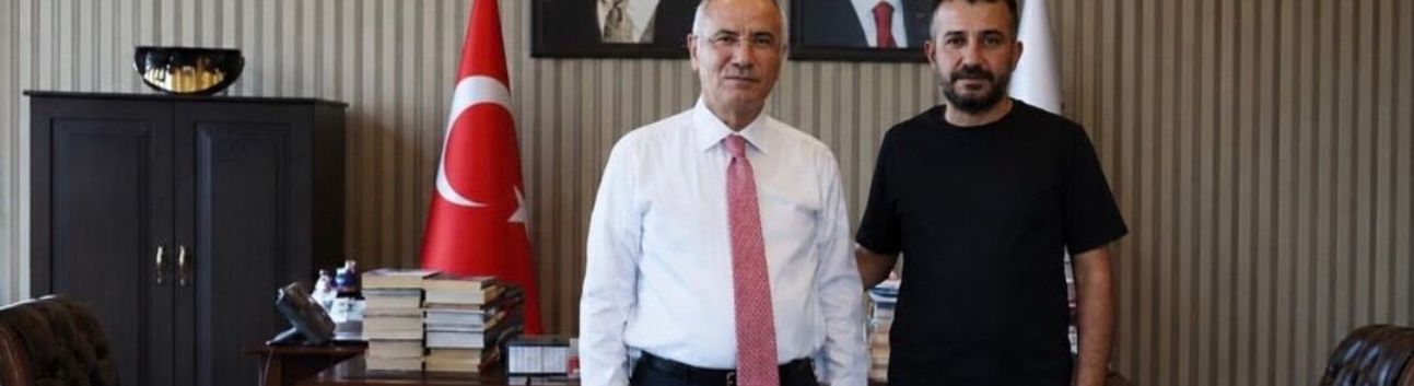 Aziz Savaş’tan Efkan Ala’ya Ziyaret: Türkiye Gündemi Masaya Yatırıldı