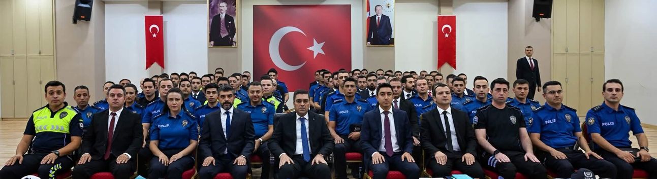 Şanlıurfa Emniyeti’nde yeni görev heyecanı: Rütbeli personele “hoş geldiniz” toplantısı