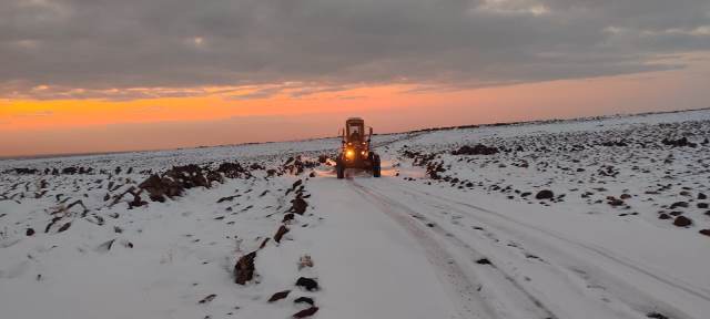 Thumbnail Büyükşehi̇r Beledi̇yesi̇, Karla Kapanan 250 Km Yolu Tekrar Ulaşima Açti (5)