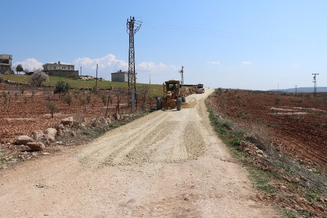 Thumbnail Halfeti̇ Ve Bozova’da Ulaşim Sorunlari Büyükşehi̇r Beledi̇yesi̇ İle Çözülüyor (3)