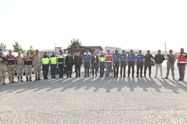Sanliurfa Trafigide Sevindiren Taplo 1