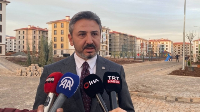 Calisma Ve Sosyal Guvenlik Bakan Yardimcisi Ahmet Aydin Dan Asgari Ucret Aciklamasi N 1702656008