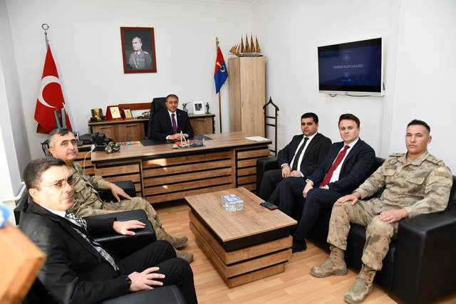 D8A926F7 8706 4F39 82Fb Aa260Aedd865