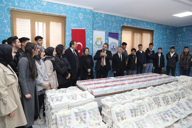 20251215155405 33838 30611