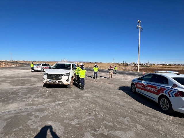 823C1F63 C307 4De4 8Bc3 5F1B51A1F0D5