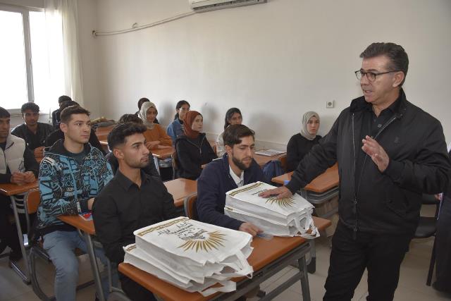 Cc7B8F94 6F72 482F 83B6 51Dded1Ed7Ac