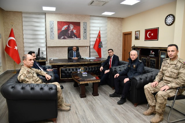 D1055Add E70C 412C Aa79 73F037F75Ed9