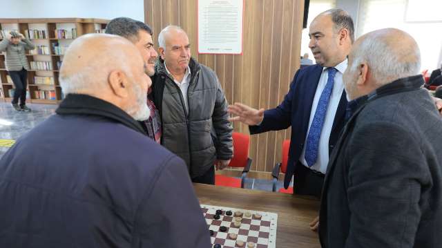 Başkan Ni̇hat Çi̇ftçi̇, Emekli̇lere Mi̇safi̇r Oldu (3)