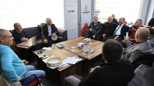 Başkan Ni̇hat Çi̇ftçi̇, Emekli̇lere Mi̇safi̇r Oldu (4)