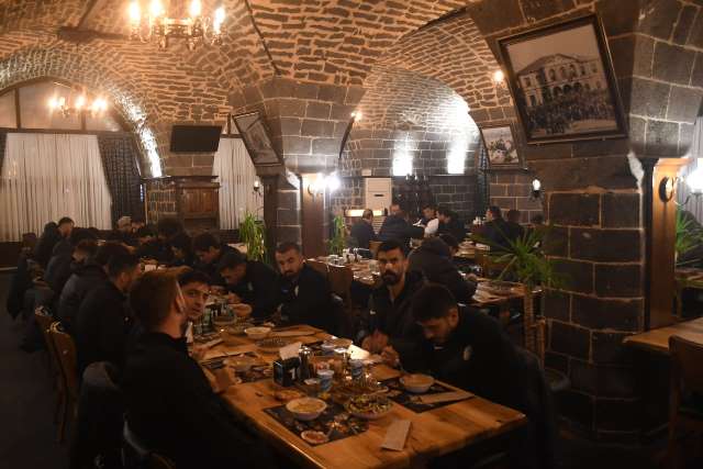 Ed59Ed22 E327 433F 90Fb 29046A15543B