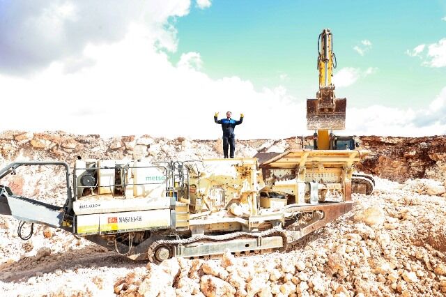 17B2D3D8 4377 4B14 Bf7C Eccc5F43Bc9D