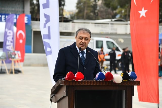 20 U R F A’ D A D E P R E M S E H I T L E R I A N I L D I 3