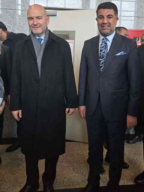 75F390D6 9627 48B4 B43A 2Ea140B98B8D