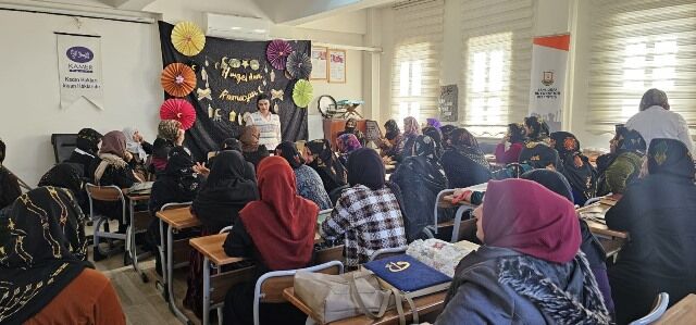 Büyükşehi̇r’den Kadinlara Şi̇ddetle Mücadelede Destek (6)