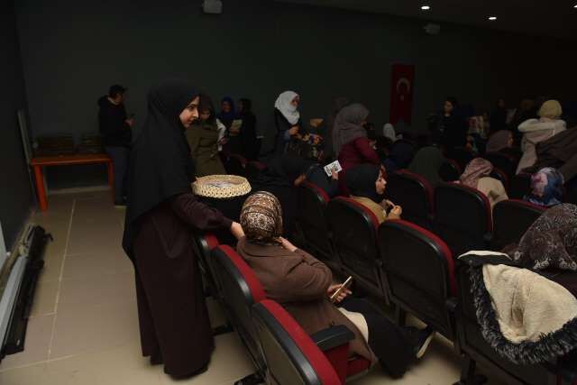 1619Dab7 62B3 4Aff Adce F933379A7392