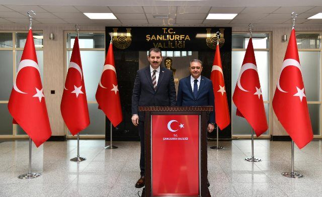 2F76Fc65 91B5 4A4B 85A2 2B701646F8B4