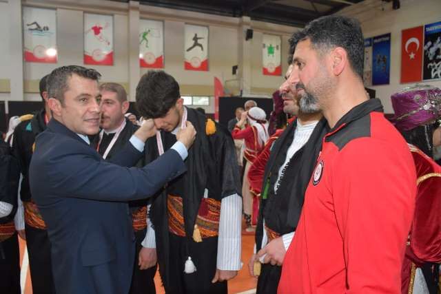 7086C835 4924 4C28 861A 4Eda78D42F8D