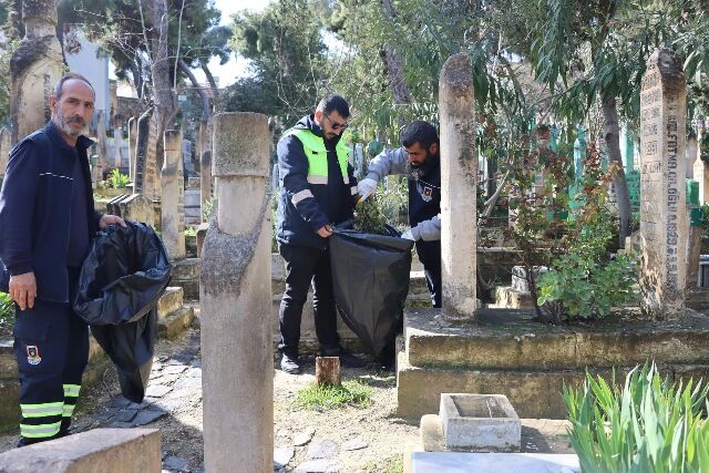 Büyükşehi̇r, Mezarliklari Bayrama Hazirliyor (7)