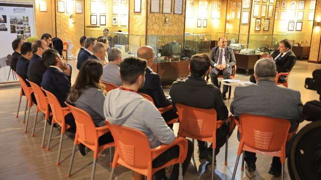 H D Oe Ao Xb Q A Eh Oto