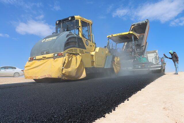 Halfeti̇–Bozova Grup Yolundaki̇ Asfalt Çalişmalarinda Sona Geli̇ndi̇ (6)
