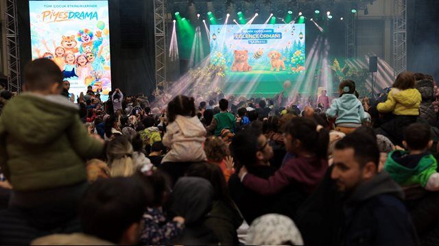 Karaköprü Beledi̇yesi̇nden Çocuklara Özel Etki̇nli̇k (5)