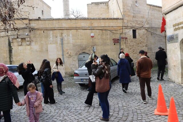 Şanliurfa’nin Mi̇mari̇ Mi̇rasi, Öğrenci̇leri̇n Gözünden Yeni̇den Değerlendi̇ri̇li̇yor (3)