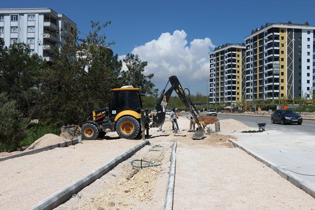 Bi̇si̇klet Yolunda Çalişmalar Devam Edi̇yor (3)