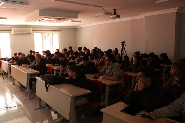 Büyükşehi̇r’den Gençlere Gelecek Odakli Eği̇ti̇m Hamlesi̇ (1) Kopya