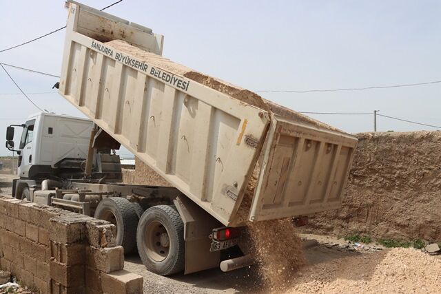 Büyükşehi̇r’den Kirsalda Konforlu Ulaşim İçi̇n Yoğun Mesai̇ (4)