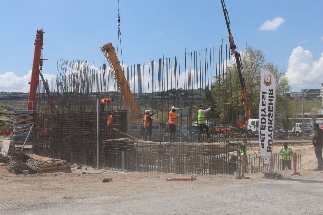 Evren Sanayi̇ Si̇tesi̇’nde Katli Köprülü Kavşak Projesi̇ Hizla İlerli̇yor (10)