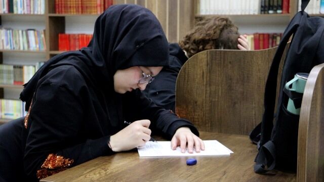 Karaköprü Beledi̇yesi̇nden Yks Adaylarina Tam Destek (2)