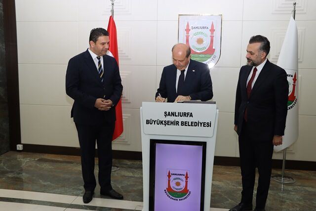 Kktc Eski̇ Cumhurbaşkani Tatar’dan Şanliurfa Büyükşehi̇r Beledi̇yesi̇’ne Zi̇yaret (2)